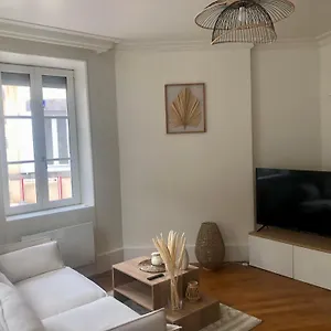  Appartement T2 - Centre-ville